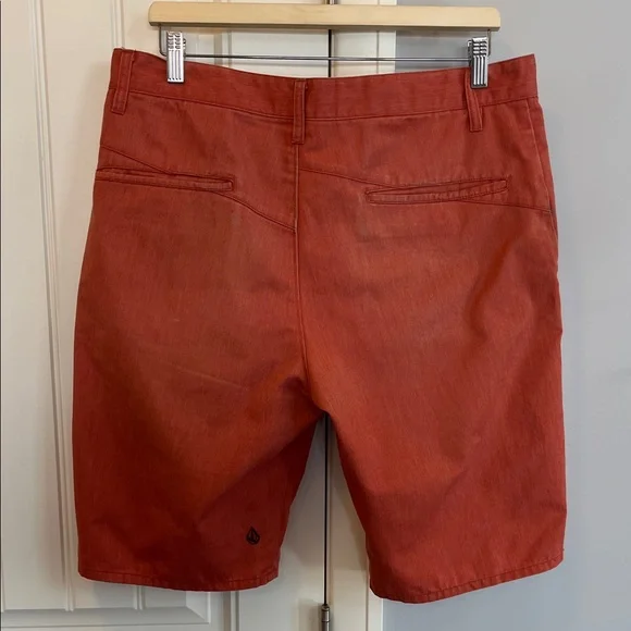 Volcom Rust Shorts 33 - Picture 5 of 12
